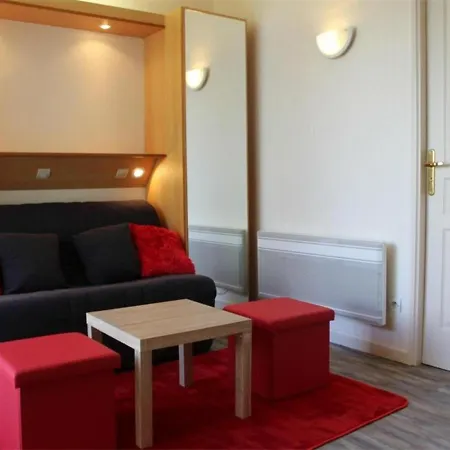 Appartement La Rochelle, 2 Pieces, 4 Personnes - Fr-1-246-114